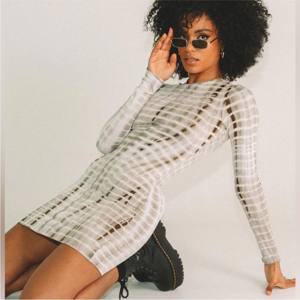 Long Sleeve Tie Dye Mini Dress in Green